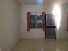 3 Bedroom Townhouse for rent at Fuengfa Villa 11 Phase 9, Phraeksa