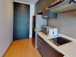1 Bedroom Condo for rent at Noble Ambience Sarasin, Lumphini