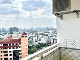 2 Bedroom Condo for sale at Benjasri Vibhavadi, Lat Yao