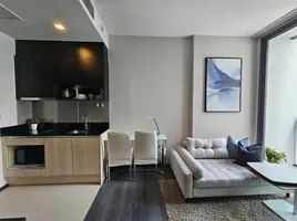คอนโด 1 ห้องนอน ให้เช่า ในโครงการ เอดจ์ สุขุมวิท 23, คลองเตยเหนือ