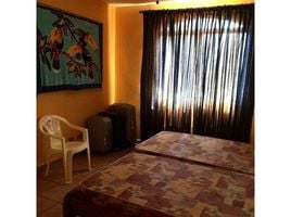 1 Schlafzimmer Appartement zu verkaufen im Villaggio Flor del Pacifico 3 Unit 13C: Walk-to-Beach Condo in Playa Potrero!, Santa Cruz, Guanacaste