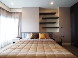 2 Schlafzimmer Appartement zu vermieten im The Crest Sukhumvit 34, Khlong Tan