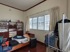 3 Schlafzimmer Haus zu verkaufen in Watthana, Bangkok, Phra Khanong Nuea, Watthana