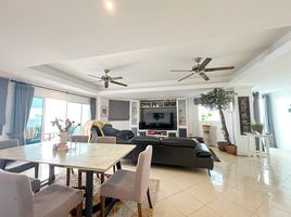 3 Schlafzimmer Wohnung zu verkaufen im Grand View Condo Pattaya, Na Chom Thian