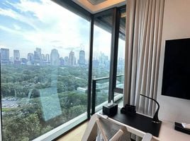 2 Schlafzimmer Wohnung zu vermieten im Sindhorn Tonson , Lumphini, Pathum Wan, Bangkok