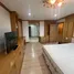 3 Bedroom Condo for rent at Silom Suite, Si Lom