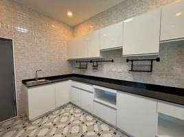 2 спален Дом for rent in Таиланд, Ча Ам, Ча Ам, Пхетчхабури, Таиланд