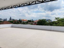5 Schlafzimmer Villa zu vermieten in Habito Mall, Phra Khanong Nuea, Phra Khanong Nuea