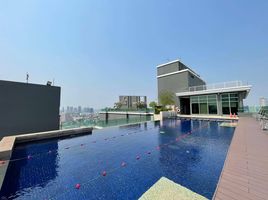 1 Bedroom Condo for rent at Life at Ratchada - Suthisan, Sam Sen Nok