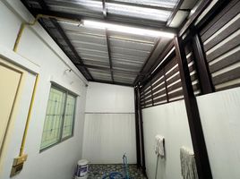 3 Schlafzimmer Reihenhaus zu verkaufen in Sam Phran, Nakhon Pathom, Bang Toei