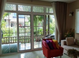 3 Bedroom Villa for sale at British Park Taveewatana, Thawi Watthana, Thawi Watthana
