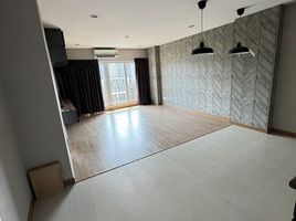 1 Schlafzimmer Wohnung zu verkaufen im The Trend Khubon-Ramintra, Ram Inthra, Khan Na Yao, Bangkok