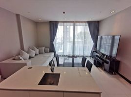 2 Bedroom Apartment for sale at Q1 Sukhumvit, Khlong Toei