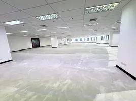 501.80 SqM Office for rent at Ital Thai Tower, Bang Kapi, Huai Khwang, Bangkok