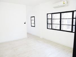 3 Schlafzimmer Haus zu verkaufen in Mueang Nakhon Ratchasima, Nakhon Ratchasima, Ban Ko, Mueang Nakhon Ratchasima, Nakhon Ratchasima