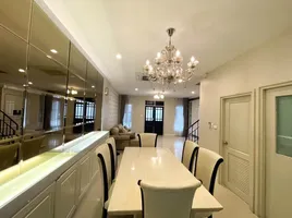 3 Bedroom House for sale at Leon Sukhumvit 62, Bang Chak