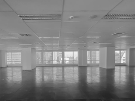 628.95 m² Office for rent at Athenee Tower, Lumphini