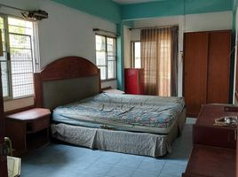 48 спален Кондо на продажу в PN Masion, Khlong Chan