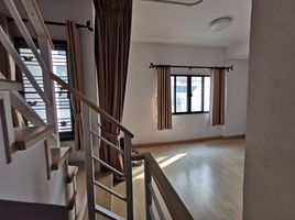 3 Bedroom Townhouse for sale at The Connect UP3 Rattanathibet 17, Bang Kraso, Mueang Nonthaburi