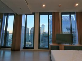 2 Schlafzimmer Appartement zu vermieten im Noble Ploenchit, Lumphini