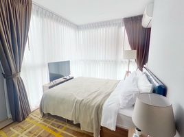 2 Schlafzimmer Wohnung zu verkaufen im Taka Haus, Khlong Tan Nuea