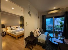 1 Bedroom Apartment for sale at The Seed Musee, Khlong Tan