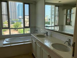 2 Bedroom Apartment for rent at Krisna Residence, Thung Mahamek, Sathon
