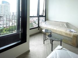 Studio Condo for rent at Chapter Charoennakorn-Riverside, Bang Lamphu Lang, Khlong San