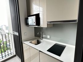 1 Schlafzimmer Appartement zu verkaufen im Whizdom Essence, Bang Chak, Phra Khanong