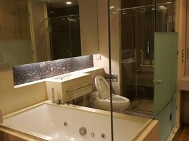 1 спален Квартира в аренду в The Address Asoke, Makkasan