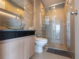 Studio Condo for sale at The Twin Tower, Nong Prue
