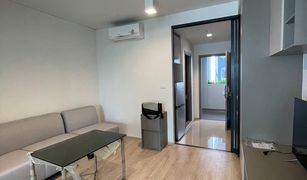 1 Schlafzimmer Wohnung zu verkaufen in Khlong Ton Sai, Bangkok Ideo Sathorn Wongwianyai