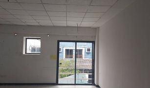 N/A Warehouse for sale in Bang Pla, Samut Prakan 