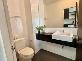 Studio Apartment for rent at Chic Condo, Karon