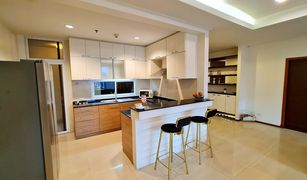 3 Bedrooms Condo for sale in Khlong Tan Nuea, Bangkok Piyathip Place