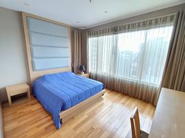 2 Bedroom Apartment for rent at The Emporio Place, Khlong Tan