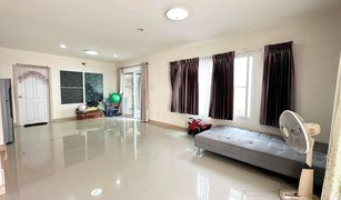 3 Bedrooms House for sale in Bang Lamung, Pattaya Pano Village