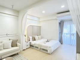 1 спален Кондо на продажу в Regent Ratchada Tower, Din Daeng