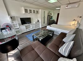 Studio Wohnung zu verkaufen im Hua Hin Sport Villa Condo, Nong Kae