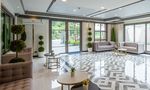 Reception / Lobby Area at Arcadia Center Suites