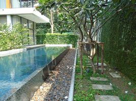 4 Schlafzimmer Villa zu vermieten im Raveevan Residence, Khlong Toei Nuea