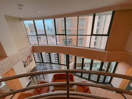 4 Schlafzimmer Appartement zu vermieten im Regent Royal Place 1, Lumphini