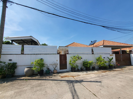 4 Schlafzimmer Haus zu vermieten in Bang Lamung, Pattaya, Bang Lamung