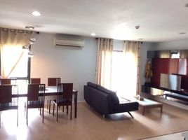 2 Schlafzimmer Wohnung zu verkaufen im Renova Residence Chidlom, Lumphini