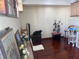 1 Schlafzimmer Wohnung zu vermieten im Tara Ruen Ake, Phlapphla, Wang Thong Lang