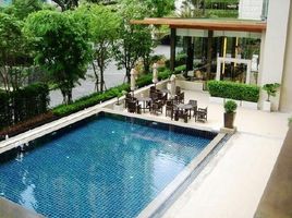 2 Bedroom Apartment for rent at The Address Chidlom, Lumphini