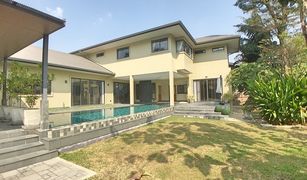 4 Bedrooms Villa for sale in Khlong Tan Nuea, Bangkok 