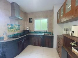 3 Schlafzimmer Villa zu vermieten in Koh Siray, Ratsada, Ratsada