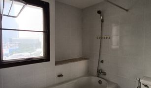 2 Bedrooms Condo for sale in Thung Mahamek, Bangkok The Natural Place Suite Condominium