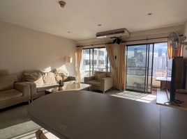 2 Bedroom Apartment for sale at Saranjai Mansion, Khlong Toei